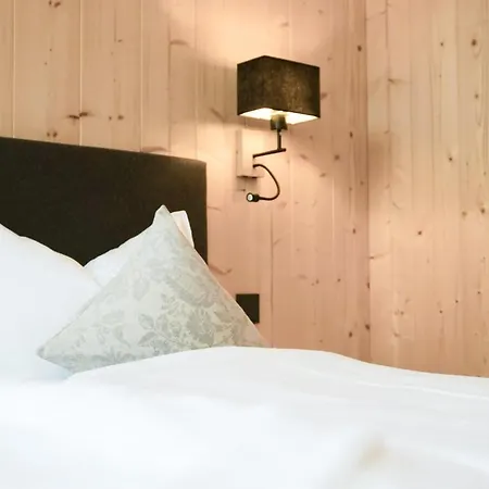 Landhotel Und Gasthof Kirchberger
