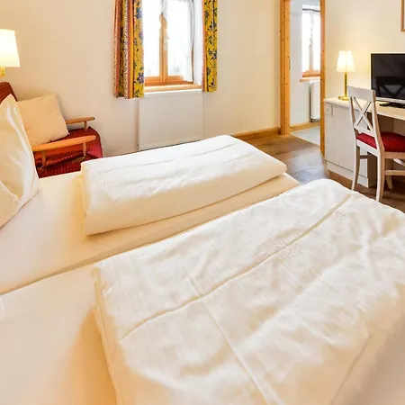 Und Kirchberger Hotel Wildsteig