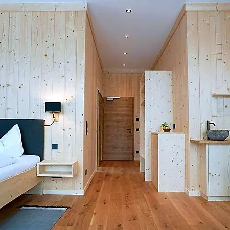 Und Kirchberger Hotel Wildsteig