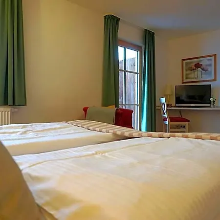 Und Kirchberger Hotel