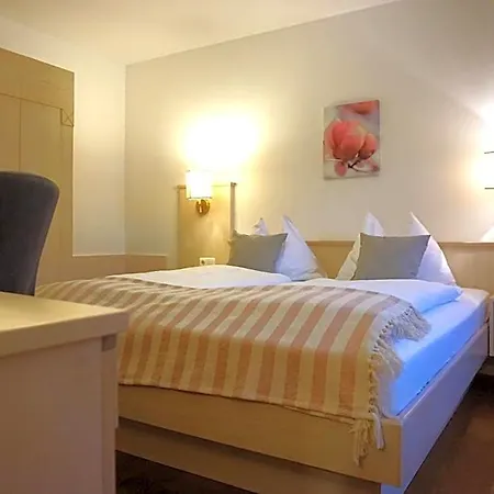 Und Kirchberger Hotel 3*