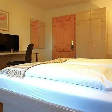 Und Kirchberger Hotel 3*