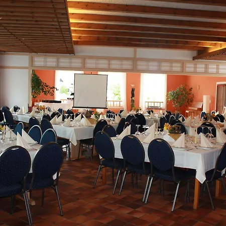 Und Kirchberger Hotel 3*